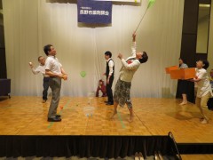 長野市薬　納涼会　玉入れゲーム